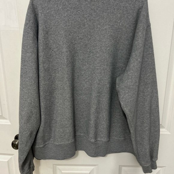 Disney Eeyore ice skates sweatshirt size large gray appliqué crewneck - Picture 5 of 6